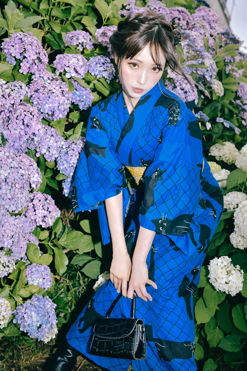 ElyEE子 - Rainy Season Black Cat [38P,4V-93MB] tg@simisebaisi 【丝足阁】003.webp